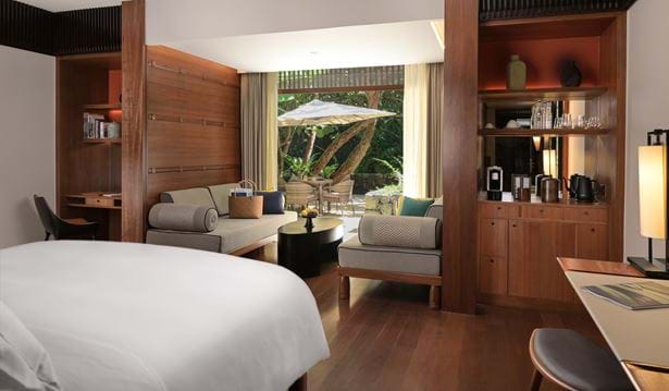 Canopy Garden (Bedroom)